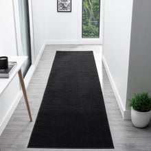 Load image into Gallery viewer, Europa 1000 Black Runner