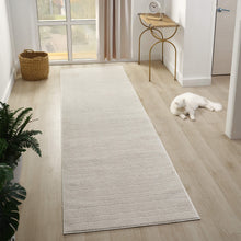 Load image into Gallery viewer, Noble 776 Pearl Runner