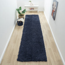 Load image into Gallery viewer, Fleecy Navy Runner