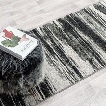 Load image into Gallery viewer, Astor Charcoal Runner