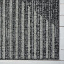 Load image into Gallery viewer, Alfresco Ebony Runner