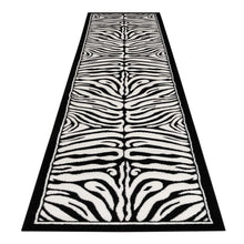 Load image into Gallery viewer, Animal Prints Black Runner