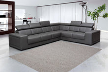 Load image into Gallery viewer, Marble Looped Hand-Woven Beige Rug