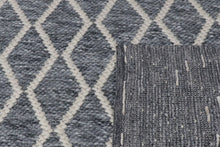 Load image into Gallery viewer, Lattice Hand-Woven Wool Grey Rug