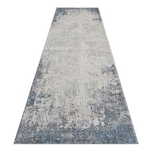 Load image into Gallery viewer, Stylish Transitional Faded Grey Runner