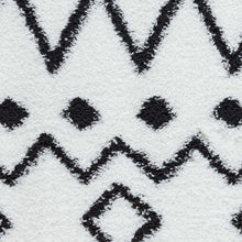 Load image into Gallery viewer, Moroccan Plushy Broken Cream Rug