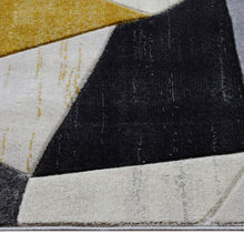 Load image into Gallery viewer, Geometric Design Triangular Gold Rug