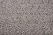 Load image into Gallery viewer, Elegant Zig Zag Pattern Hand-Woven Wool Beige Rug