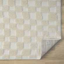 Load image into Gallery viewer, Admire Linen Runner
