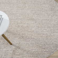 Load image into Gallery viewer, Glamour 724 Oak Round
