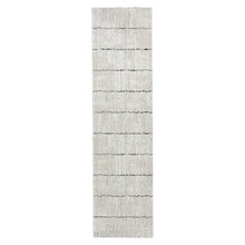 Load image into Gallery viewer, Weston 733 Stone Runner

