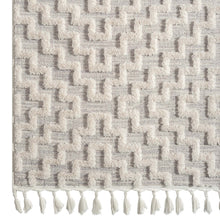 Load image into Gallery viewer, Orchid Textured Geometric Pattern Ivory Runner
