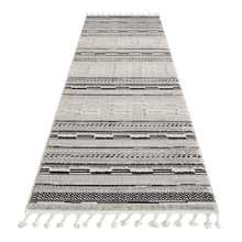 Load image into Gallery viewer, Striped Cuba Pattern Runner
