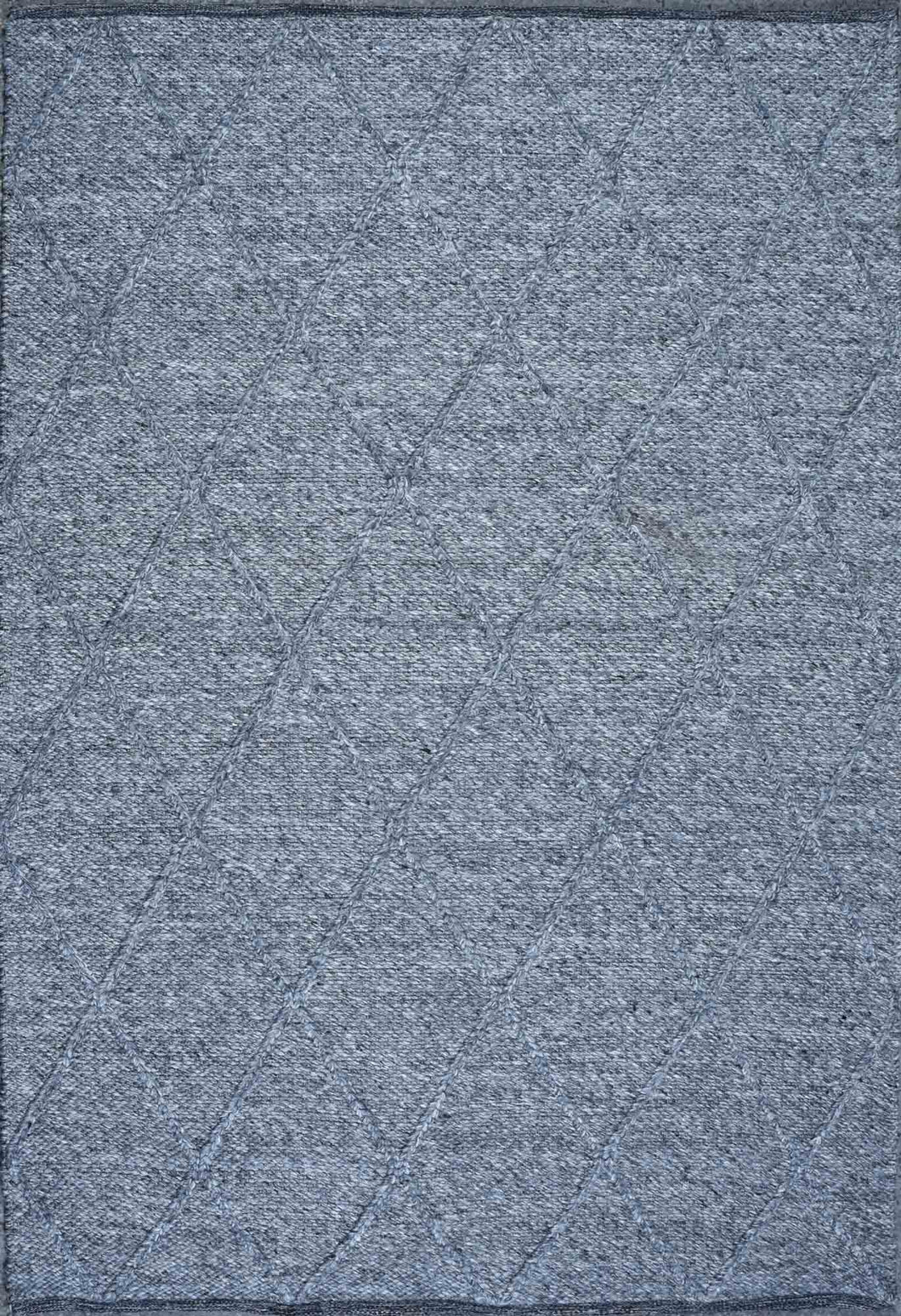 Natural Braided Hand-Woven Wool Dark Grey Rug