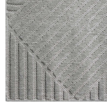 Load image into Gallery viewer, Outdoor/Indoor Braided Light Grey Rug
