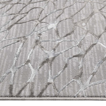 Load image into Gallery viewer, Modern Star Style Grey Runner
