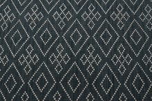 Load image into Gallery viewer, Geometric Textured Hand-Woven Wool Teal Rug
