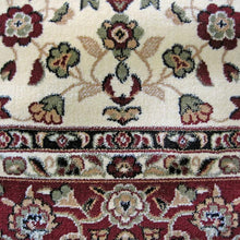 Load image into Gallery viewer, Traditional Lover Amazing Cream Runner
