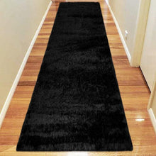 Load image into Gallery viewer, Casuals Plain Design Shaggy Black Runner
