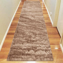 Load image into Gallery viewer, Casuals Plain Design Shaggy Cappuccino Runner
